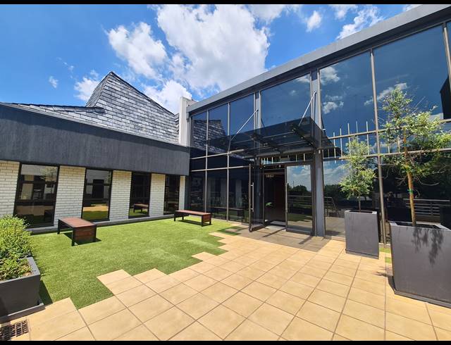 277M² OFFICE TO LET IN HURLINGHAM